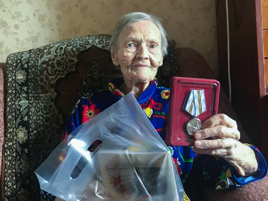 100 лет исполнилось жительнице Тверской области, которая рыла окопы под Ржевом