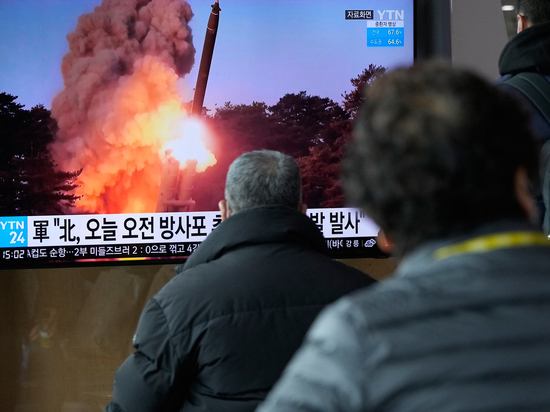 В Японии предполагают, что северокорейцы ракетное испытание провели с подводных лодок