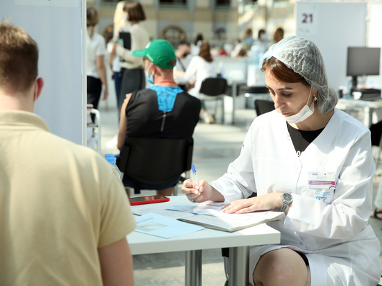 В Москве госпитализировали за сутки 119 пациентов с COVID-19