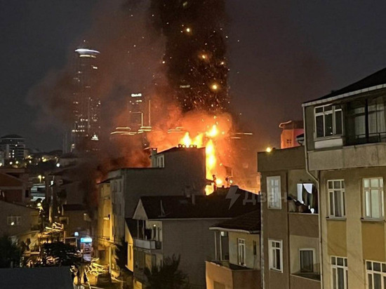 Мощный взрыв прогремел в азиатской части Стамбула