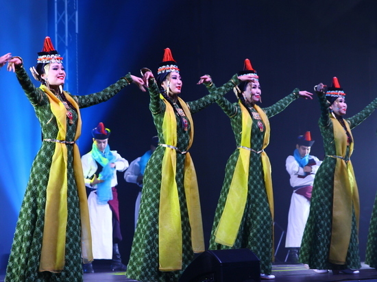 Концерт в поддержку воинам Бурятии собрал свыше 1,6 млн рублей