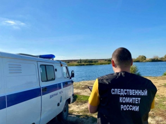 Под Саратовом в озере обнаружили тело неизвестного мужчины