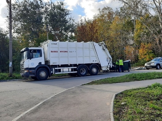 За выходные с территории Тамбова вывезли более 50 КАМАЗов мусора