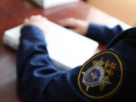 В Полярном у 16-летнего подростка украли золотой крестик
