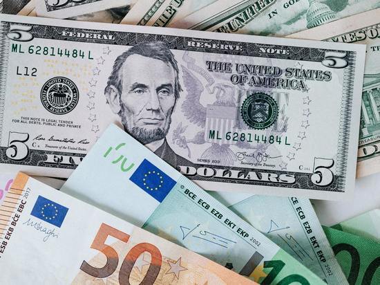 «Худшее еще впереди»: МВФ предупредил о серьезной рецессии