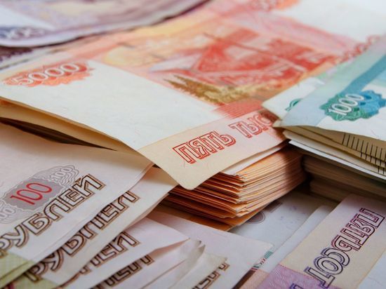 Трое неизвестных оставили криптовалютчика из Петербурга без 17 млн рублей