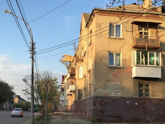 Для спасения Саратовского Фонда капремонта хотят задействовать федеральный бюджет