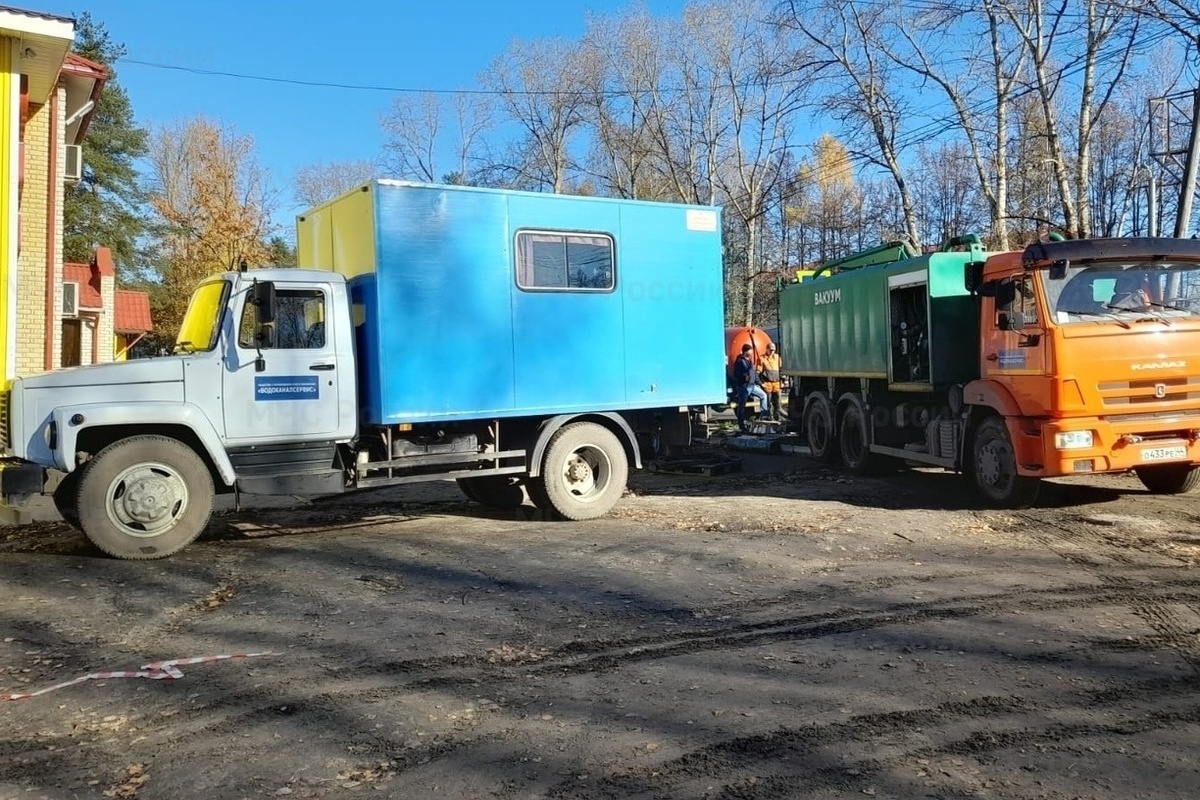 Костромские коммунальщики оперативно ликвидировали аварию на водопроводе в Шарье