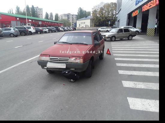 В Белгороде автомобилистка сбила мужчину на моноколесе