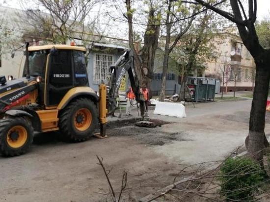 Улицу Янковского в Краснодаре снова отремонтируют. В прошлый раз работы выполнили некачественно