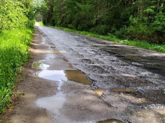 В Кировской области будут ремонтировать дорогу от Кирса до Лесного