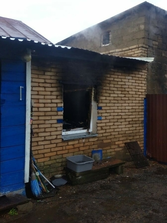 Мужчина погиб при пожаре в бане в Татарстане
