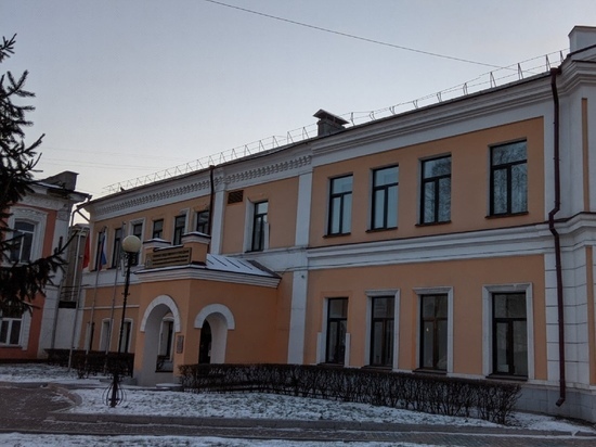 Следователи призвали вдову погибшего в библиотеке в Красноярском крае не спешить с обвинениями