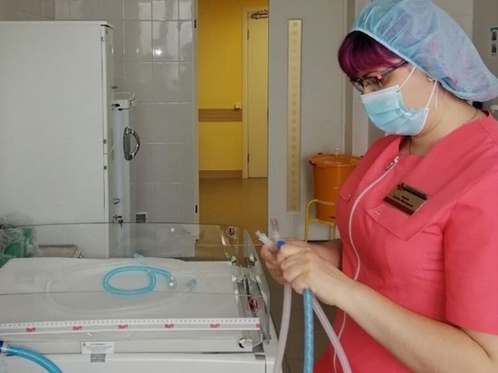Портативный аппарат ИВЛ для новорожденных поступил в больницу Надыма