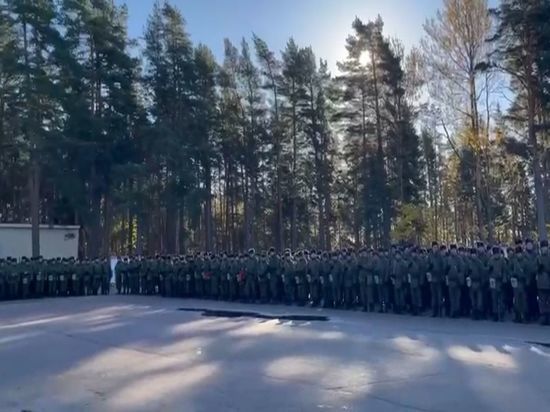 Андрей Чибис отправился в Ленинградскую область, чтобы проверить условия мобилизованных мурманчан
