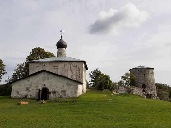Территорию около церкви на Запсковье передадут епархии и благоустроят