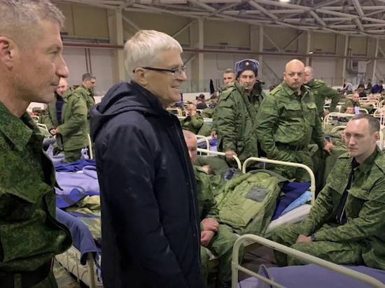 Мобилизованных новгородцев навестил омбудсмен после «неприятной ситуации» с размещением в Твери