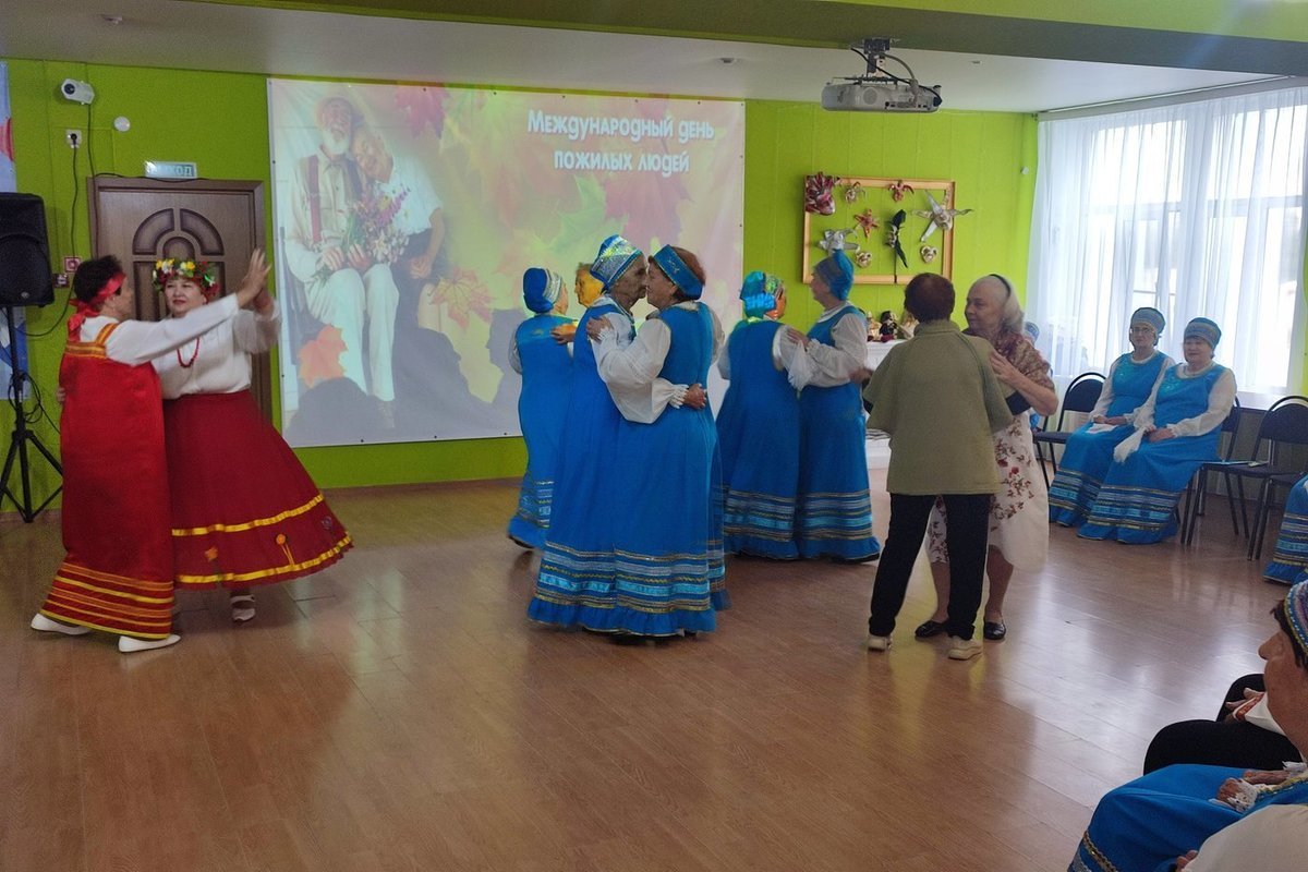 Танцы золотой возраст. Конкурс красивый Возраст. Золотой Возраст фото.