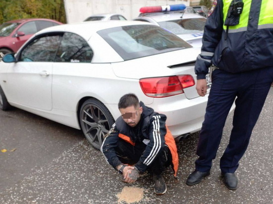 Лишенный прав водитель BMW пытался скрыться от ГИБДД в Чебоксарах