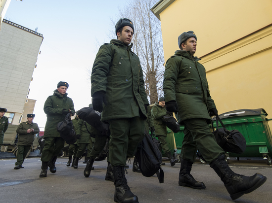 В Петербурге вернулись домой почти 40 ошибочно мобилизованных