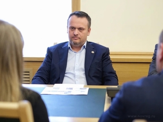 Новгородчина полностью реконструирует больницу в Запорожской области