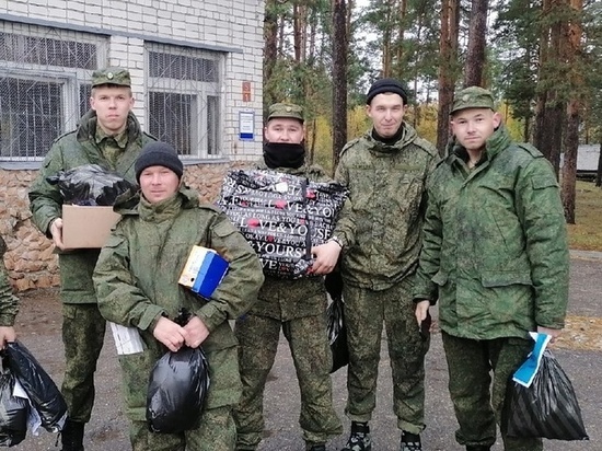 Жители Волжского района отправили гуманитарную помочь мобилизованным резервистам в Ульяновск