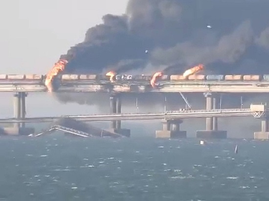 Правительство определилось с компанией, которая будет ремонтировать Крымский мост