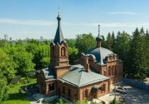 В честь этого события в городе более столетия назад был освящен уникальный старообрядческий Покровский храм, построенный на средства фабрикантши и купчихи первой гильдии Анны Мараевой