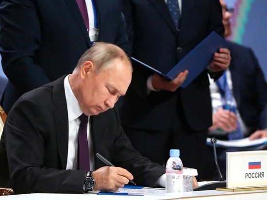 Путин: Россия не собирается уничтожать Украину как государство