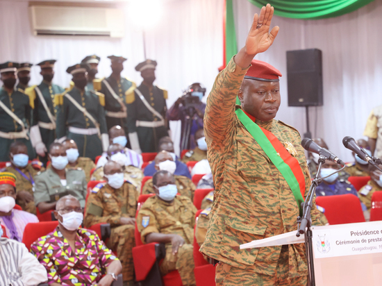 В Африке упрекнули Францию, что она ревнует континент к России