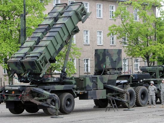 Демократы предложили вооружить Киев ракетами Patriot за счет Эр-Рияда
