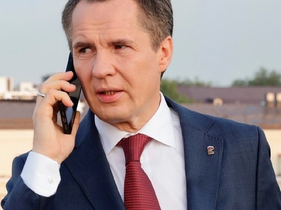 Бюджетники Белгородской области пожаловались, что их заставляют мыть туалеты воинской части