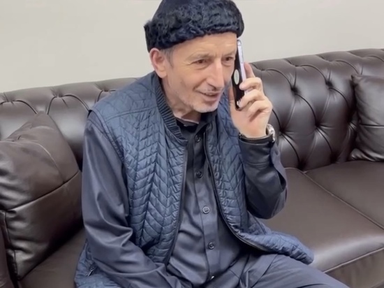 Муфтий Дагестана поблагодарил Керимова за вклад в возведение мечети