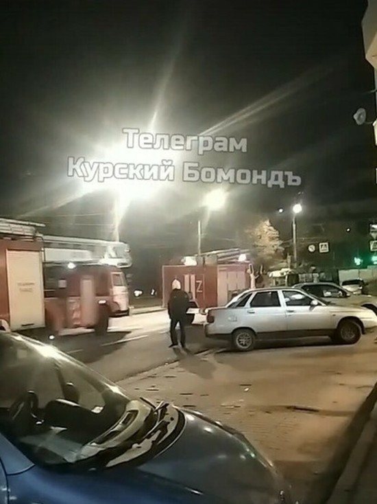 В Курске из-за ложного срабатывания сигнализации эвакуировали посетителей ТЦ «Гранд»