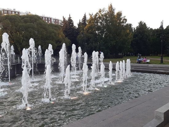 Сезон фонтанов официально завершился в Петербурге 17 октября