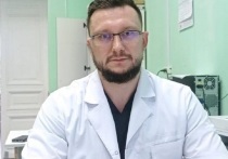 Новый врач-хирург Денис Огурцов поступил на работу в отделение № 15 хирургического стационара