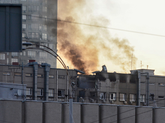  В  столице Украины опустели детсады, пассажиры ждут поездов в бомбоубежищах