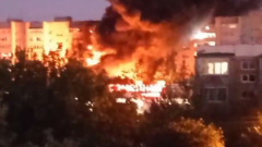 В Ейске Су-34 рухнул на многоэтажный дом: видео очевидцев