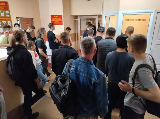 В Омске студенту без военного билета прислали повестку о частичной мобилизации