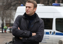 В Москве Второй кассационный суд общей юрисдикции оставил без удовлетворения жалобу на приговор оппозиционеру Алексею Навальному, который был осужден на девять лет лишения свободы в колонии строгого режима по обвинению в мошенничестве и неуважении к суду
