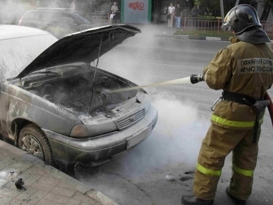 В Ивановской области опять сгорел автомобиль