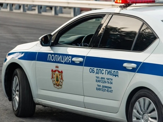 На Северной окружной дороге в Рязани произошло ДТП с грузовиком