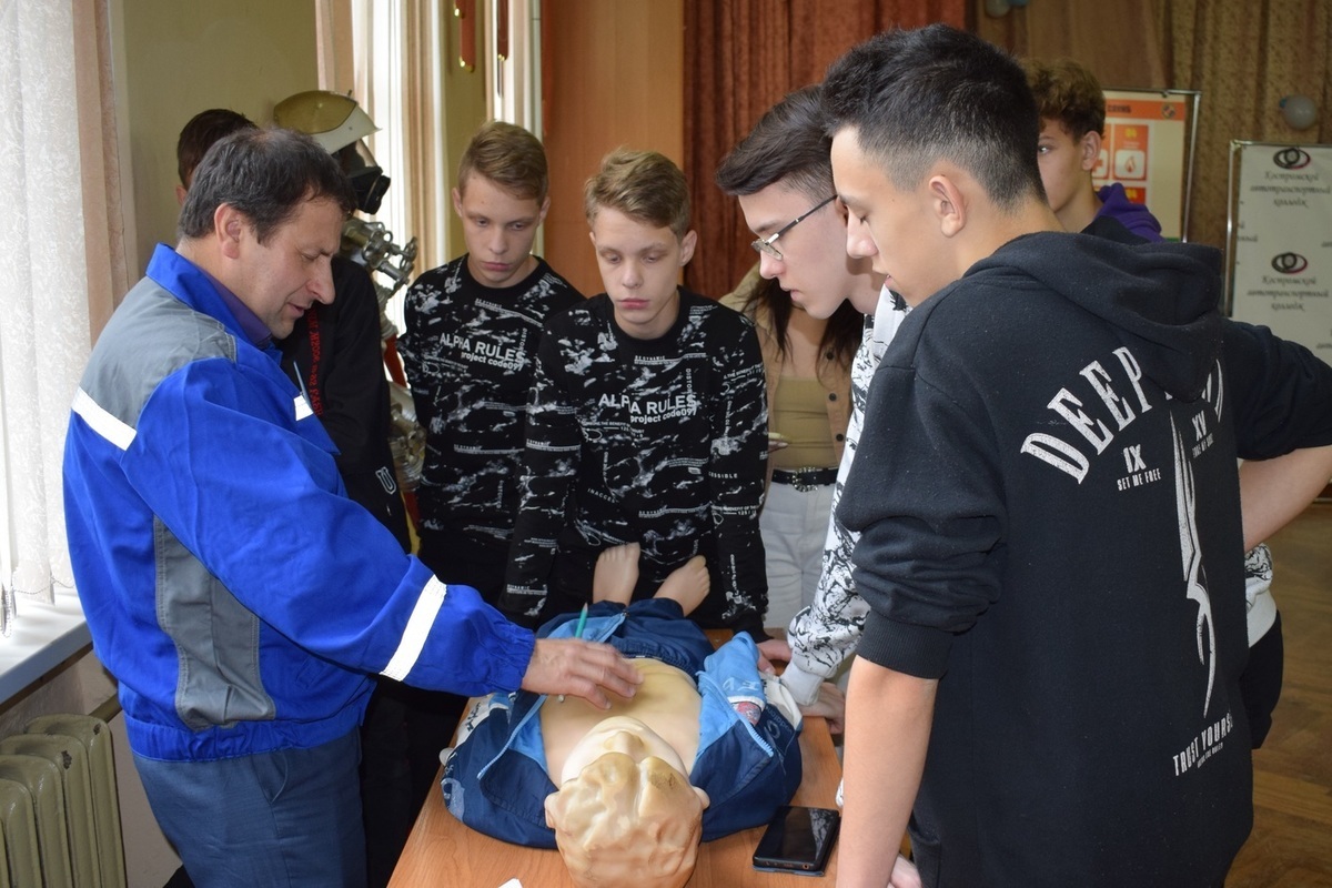 Специалисты Костромаэнерго выступили экспертами в соревнованиях по оказанию первой помощи