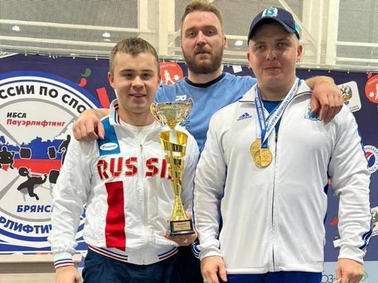 Пауэрлифтеры из ЯНАО взяли 6 медалей на чемпионате РФ по спорту слепых
