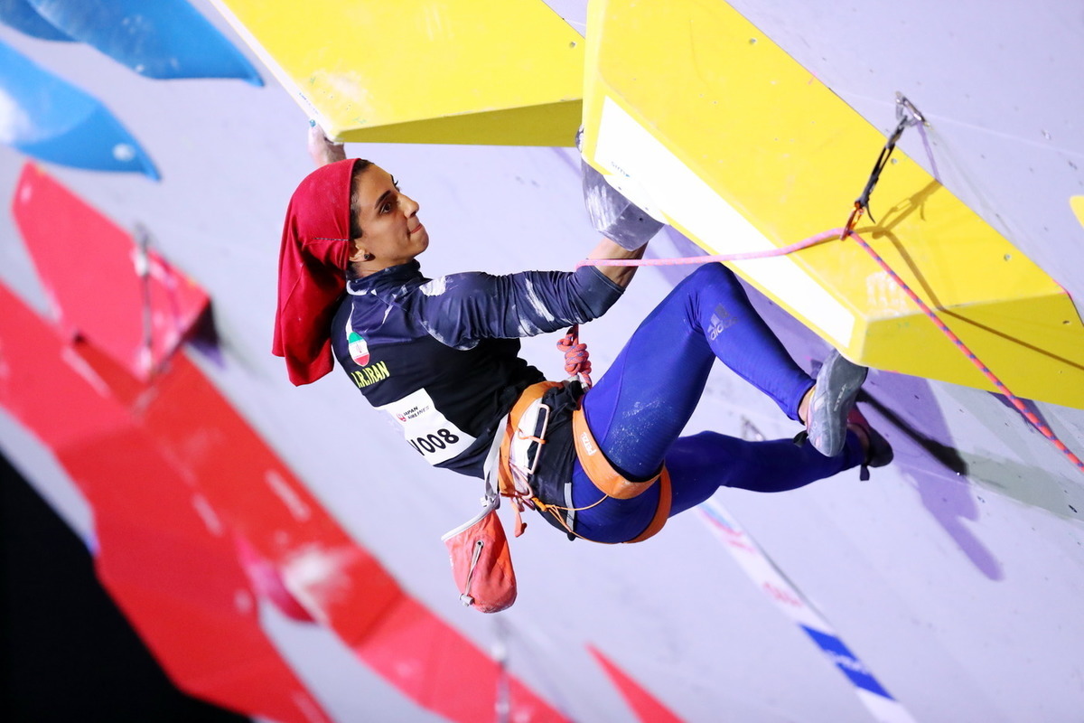 Iranian rock climber explains why she didn't wear a hijab at competitions