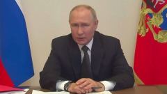 Путин ввел военное положение в ЛДНР, Запорожской и Херсонской областях: видео