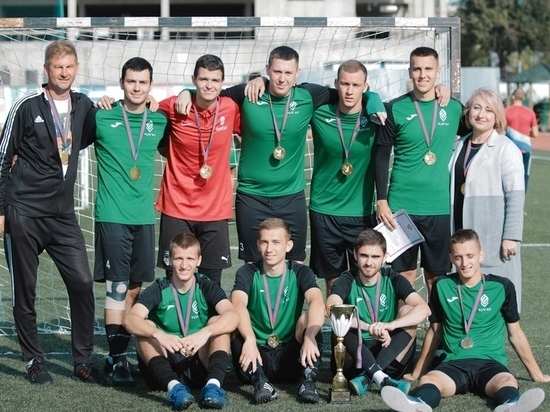 Игроки КубГАУ выиграли Универсиаду Кубани по мини-футболу