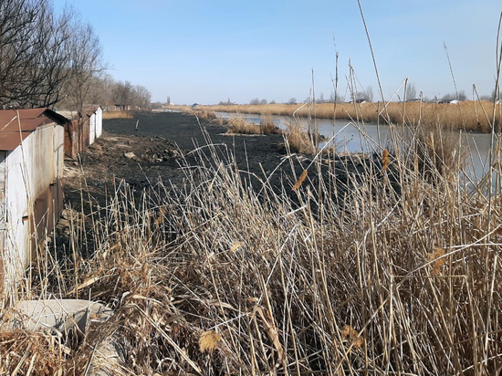 В Астраханской области обострилась проблема с загрязнением водоемов