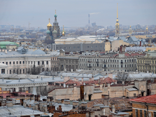 Власти Петербурга не планируют вводить новые ограничения из-за уровня базовой готовности