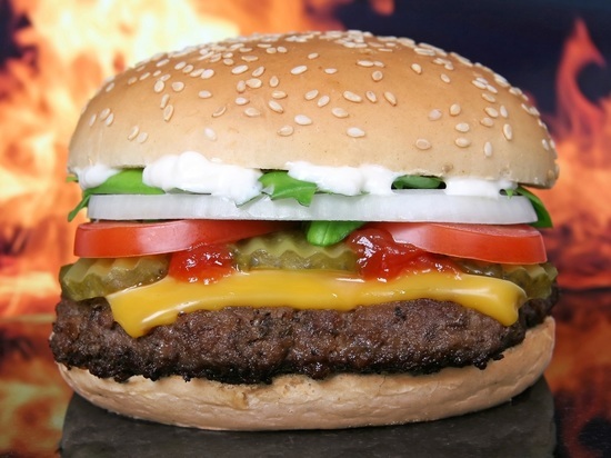 В сети «Вкусно – и точка» вырастут цены на бургеры